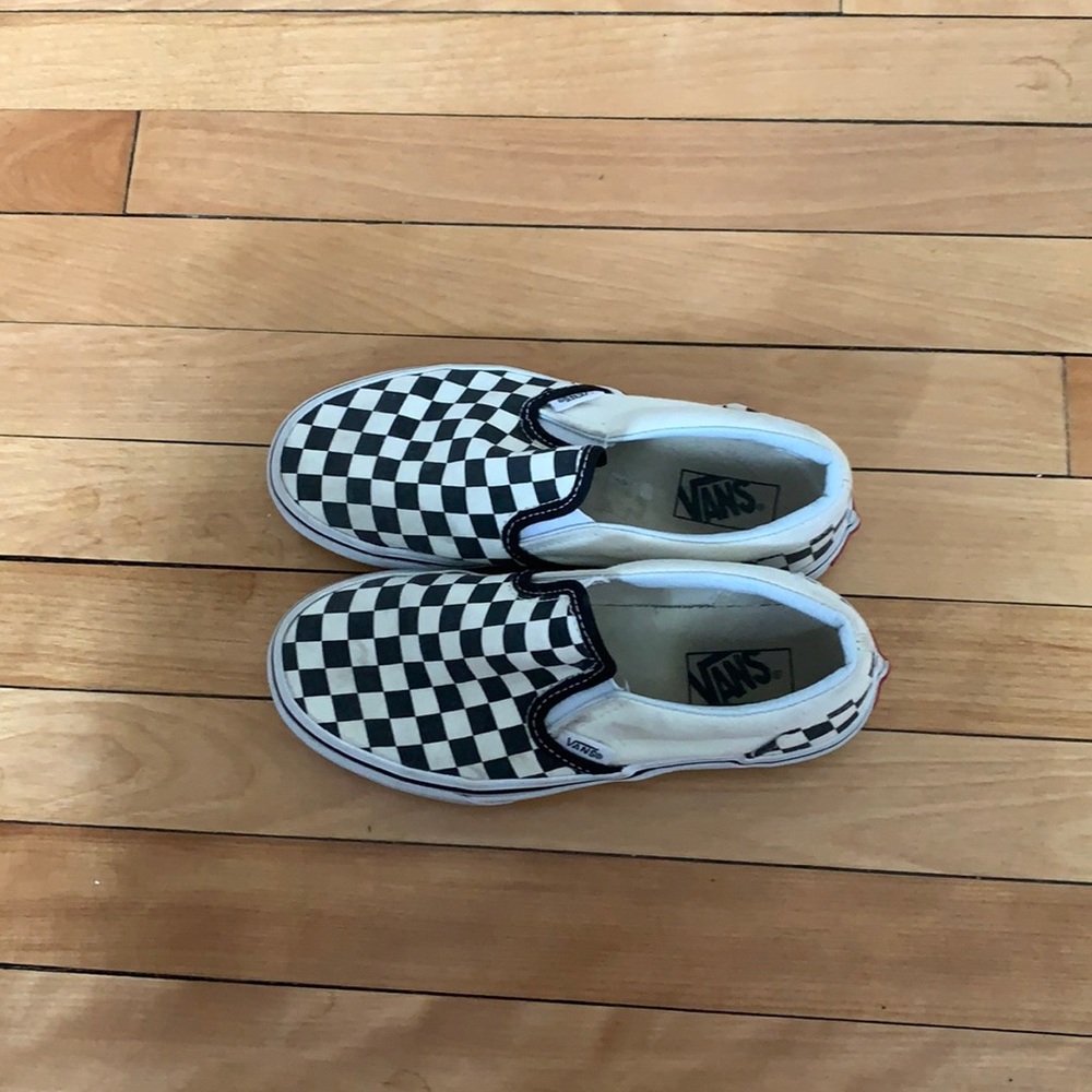 Kids checkered vans size 2